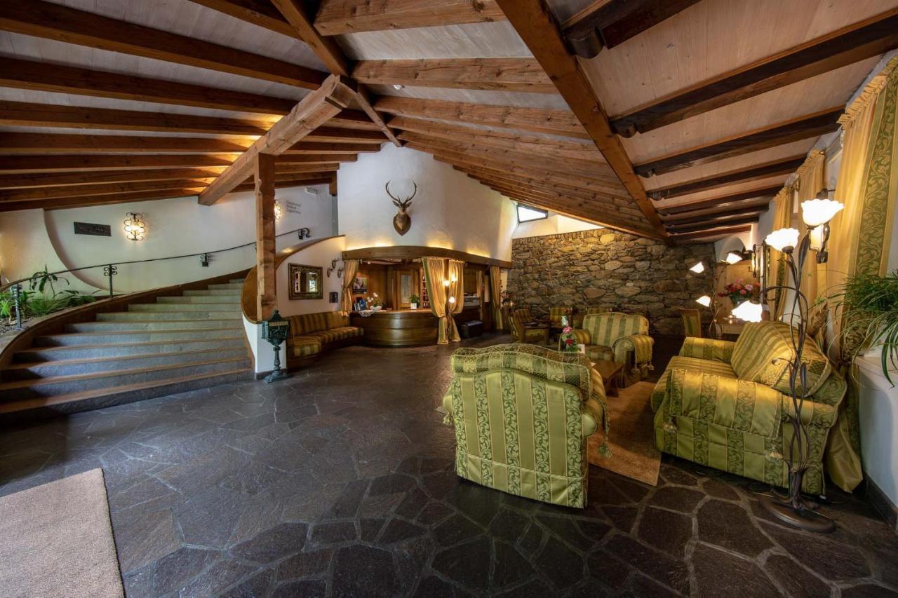 Palmengarten Hotel Gstoer Lagundo Esterno foto